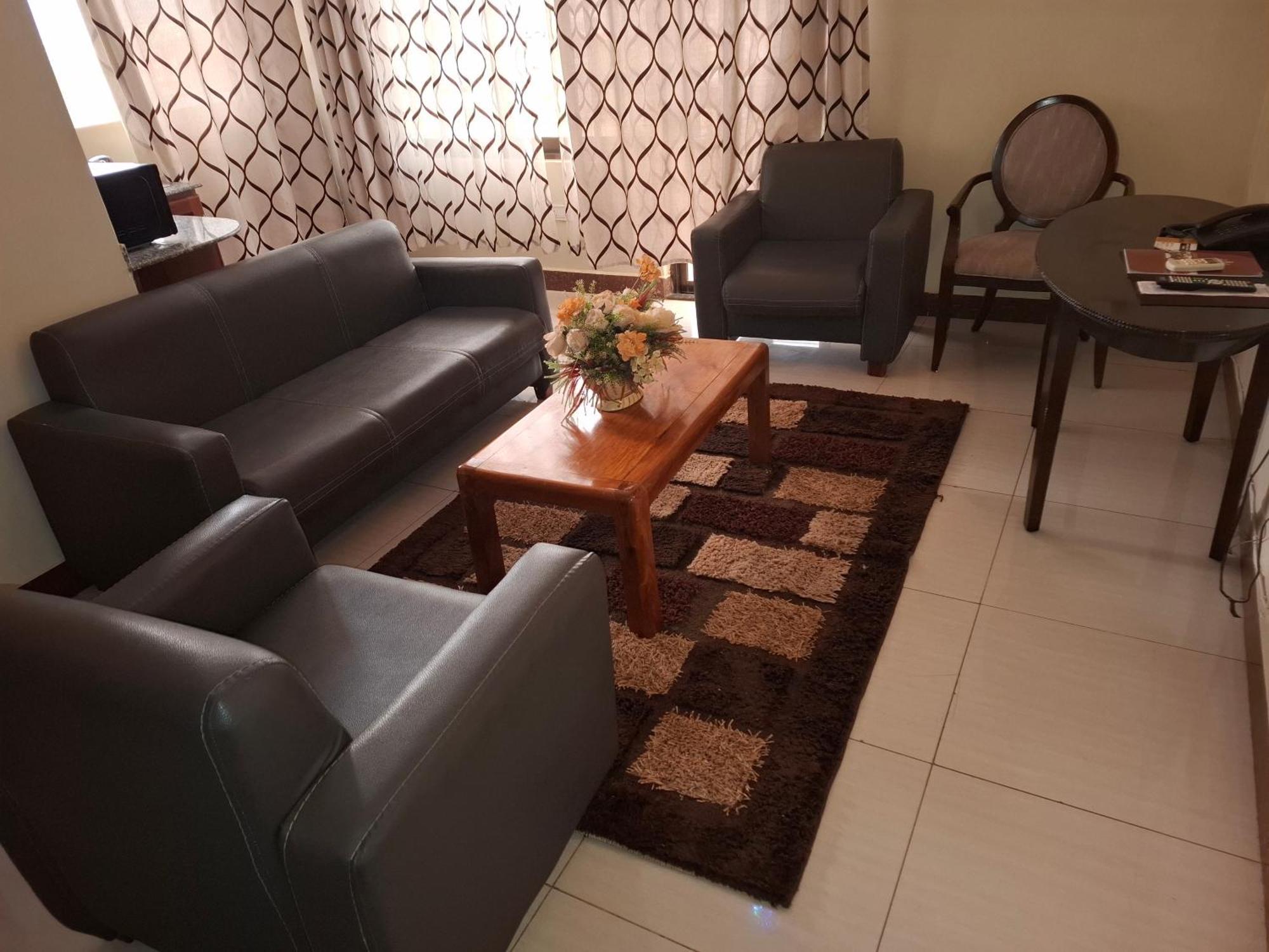 Flomi Hotel Morogoro Экстерьер фото