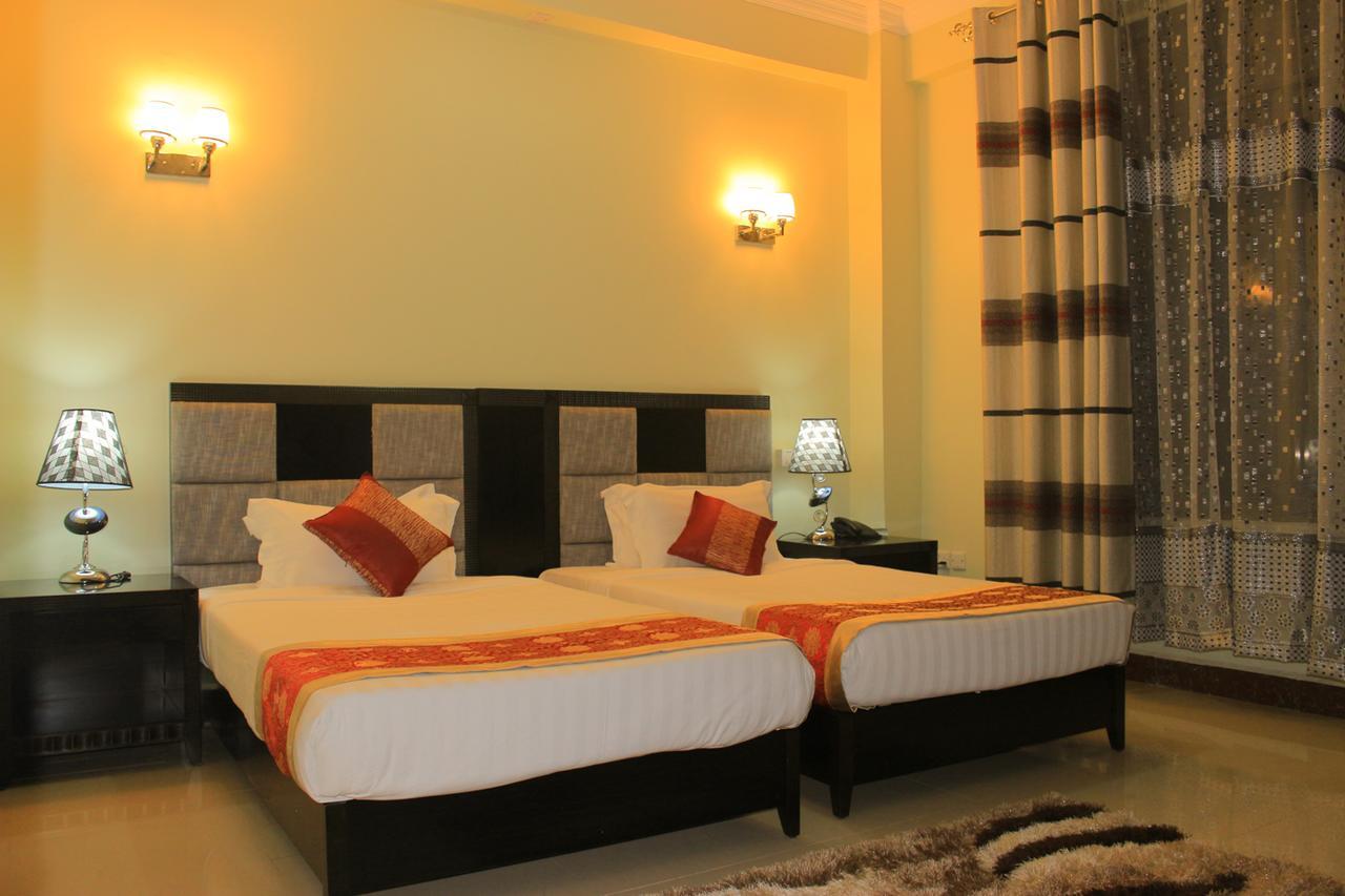Flomi Hotel Morogoro Экстерьер фото
