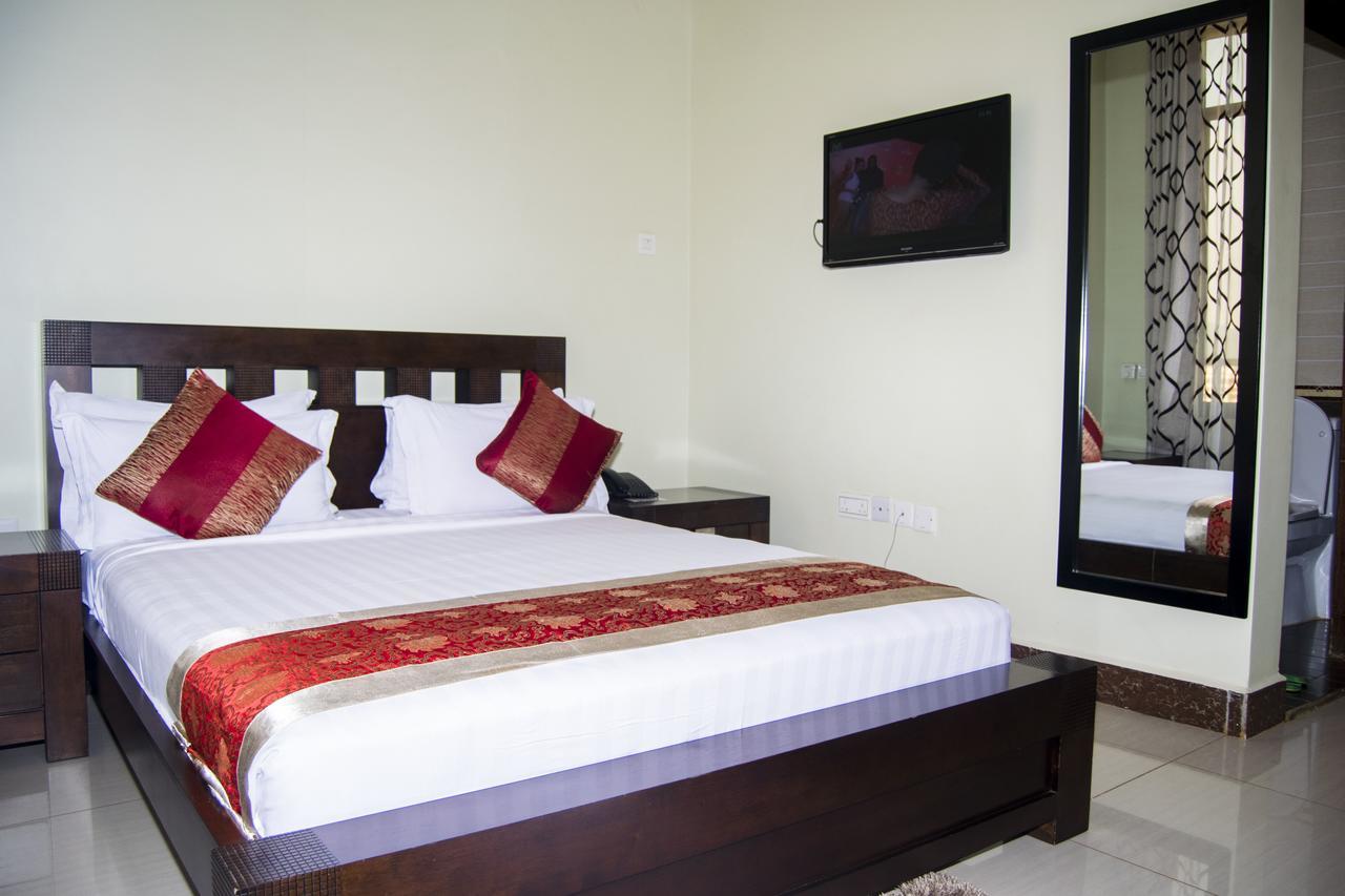 Flomi Hotel Morogoro Экстерьер фото